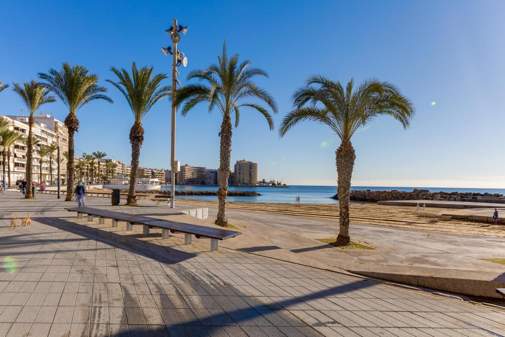 Calle Concordia 86, Two Bedroom Apartment, Up To 6 Guests, Near Del Cura Beach,Supermarket Mercadona And Central Bus Station Torrevieja Exterior photo