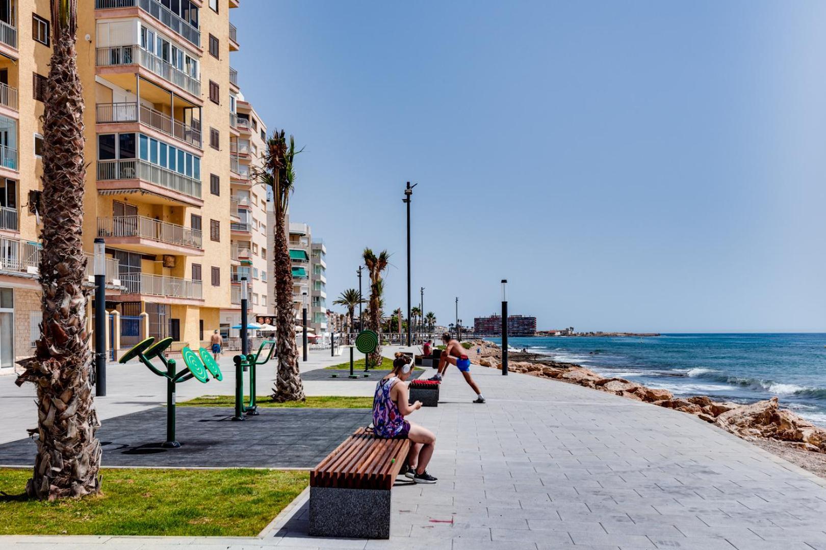 Calle Concordia 86, Two Bedroom Apartment, Up To 6 Guests, Near Del Cura Beach,Supermarket Mercadona And Central Bus Station Torrevieja Exterior photo