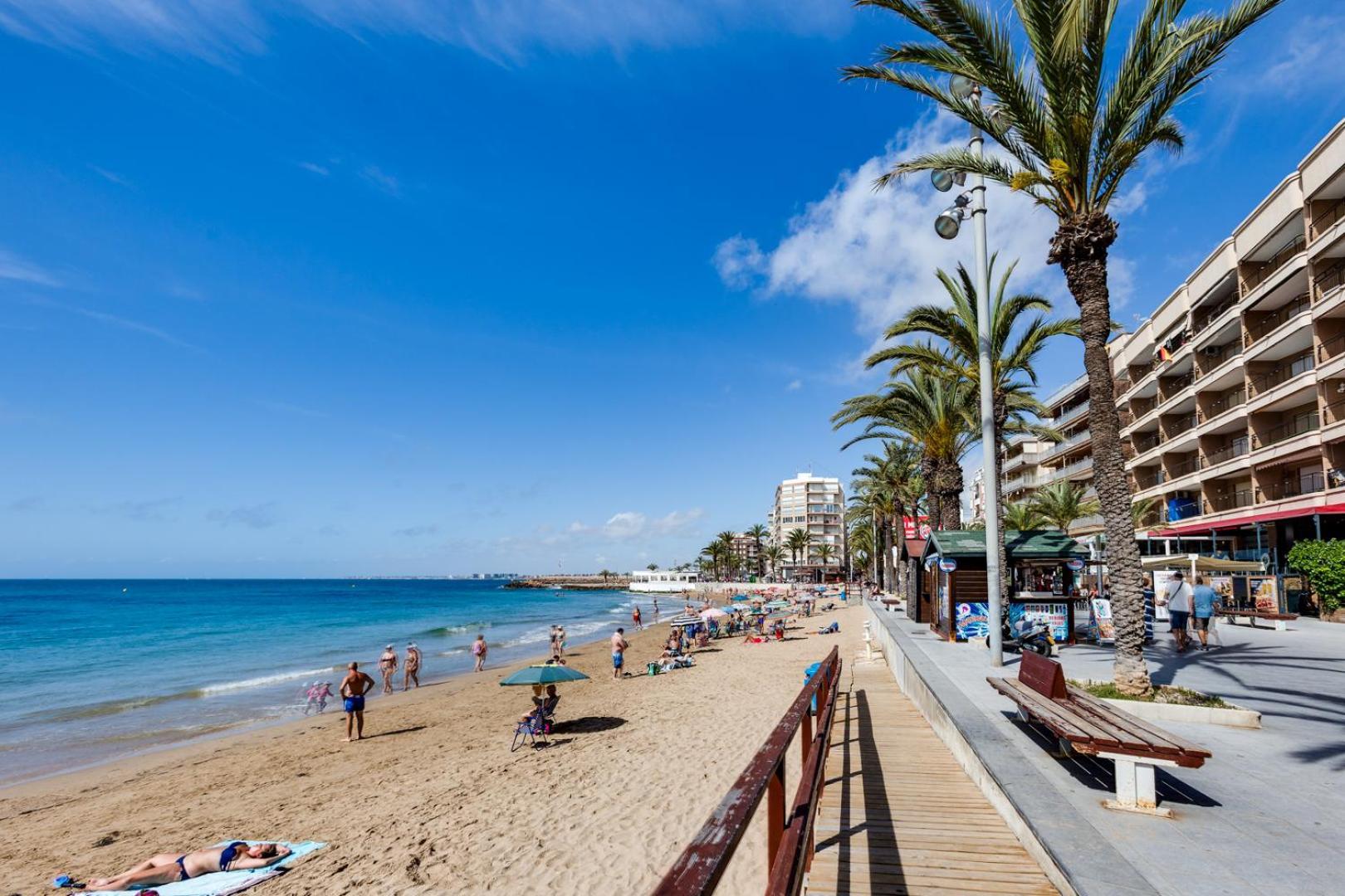 Calle Concordia 86, Two Bedroom Apartment, Up To 6 Guests, Near Del Cura Beach,Supermarket Mercadona And Central Bus Station Torrevieja Exterior photo